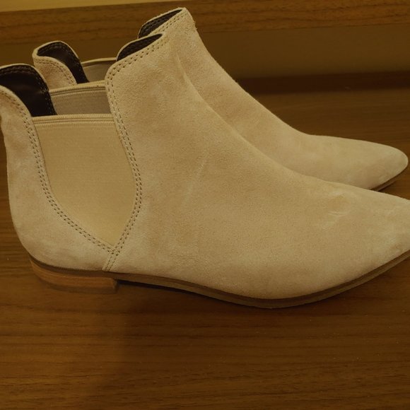 Cole Hann beige  Grand OS booties NEW - Picture 5 of 16